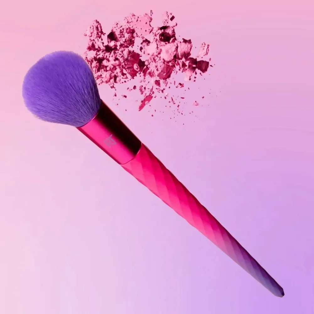 Real Techniques Galactic Glo‎ 037 Hue Blush Brush